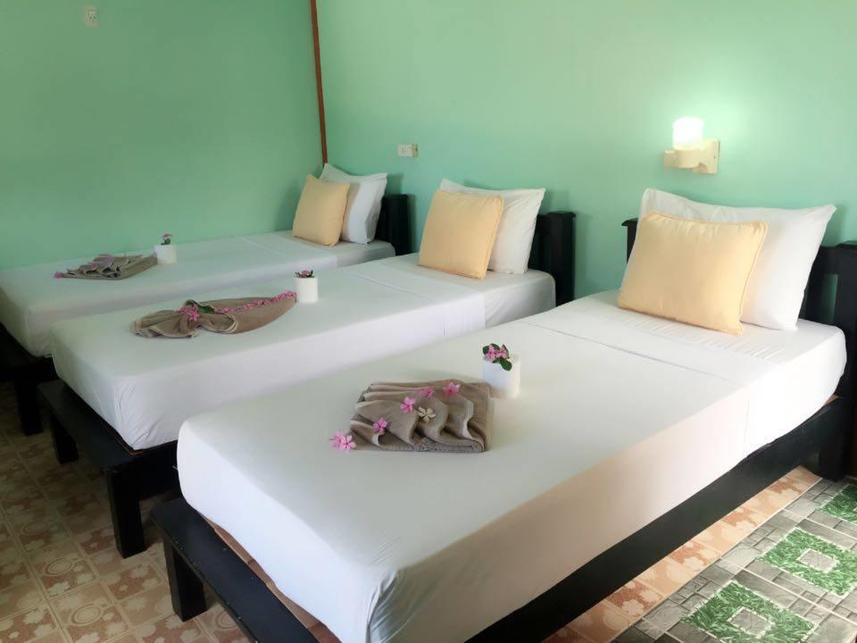 Golden Guesthouse Islas Phi Phi Exterior foto